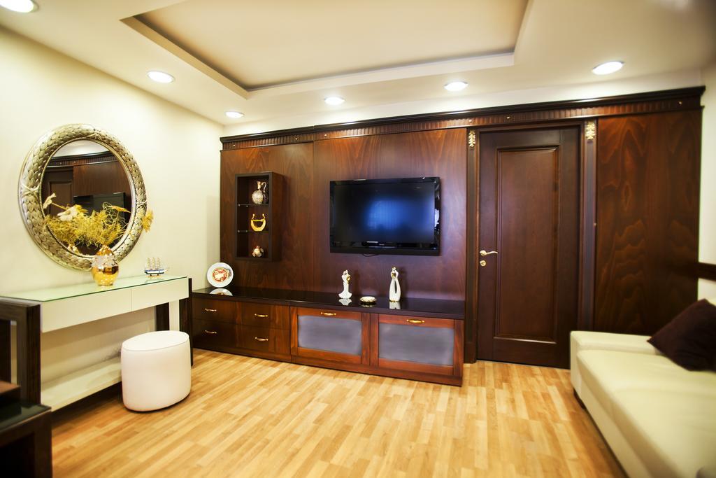 Adana Erten Hotel Buitenkant foto