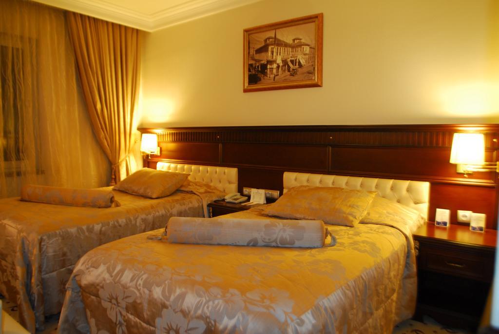 Adana Erten Hotel Buitenkant foto